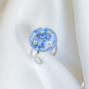 Pierścionek z niezapominajkami