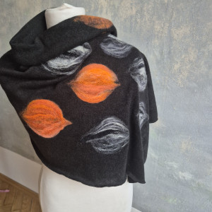 szal wełniany czarny