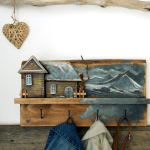 Drewniany wieszak na klucze - Schronisko