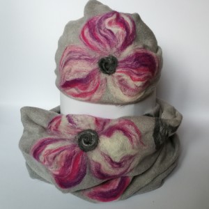 komplet wełniany szary