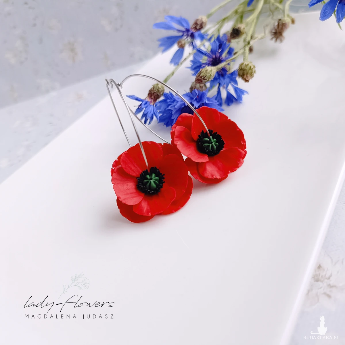 Kolczyki koła z makami