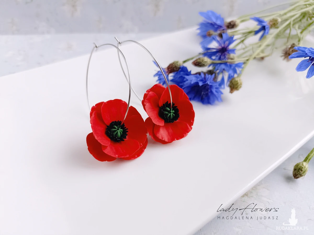 Kolczyki koła z makami