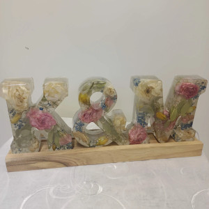 Konserwacja bukietu ślubnego - literki, inicjały