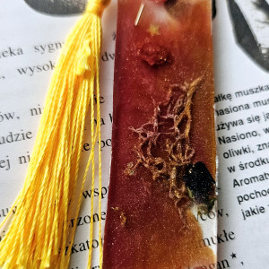 Zakładka z żywicy epoksydowej z gipsówką M01