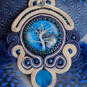 Drzewo z koralem bambusowym