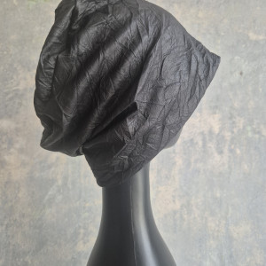 Czapka czarna skoropodobna a1