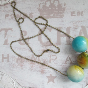 Nowa*Sztuczna biżuteria handmade *Naszyjnik kulkowy z zawieszkami *