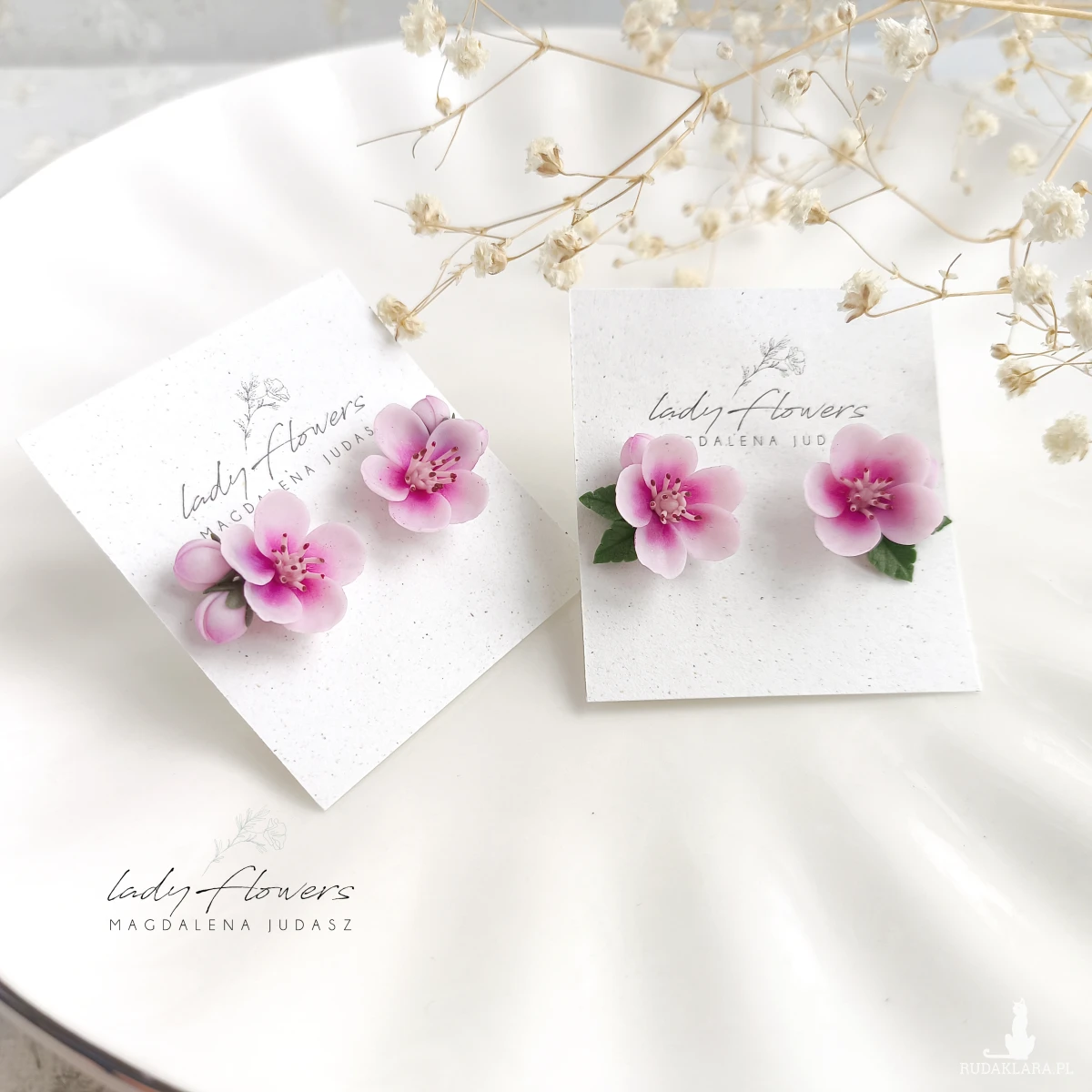 Kolczyki z kwiatami wiśni z dwoma pąkami