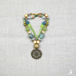 6218 zielony, złoty, srebrny naszyjnik z wisiorem