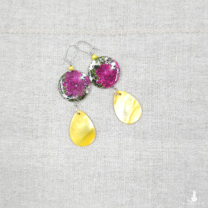 6039 delikatne kolczyki z masy perłowej