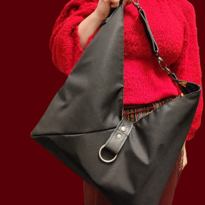 Duża torba z wkładem. Torba na ramię.