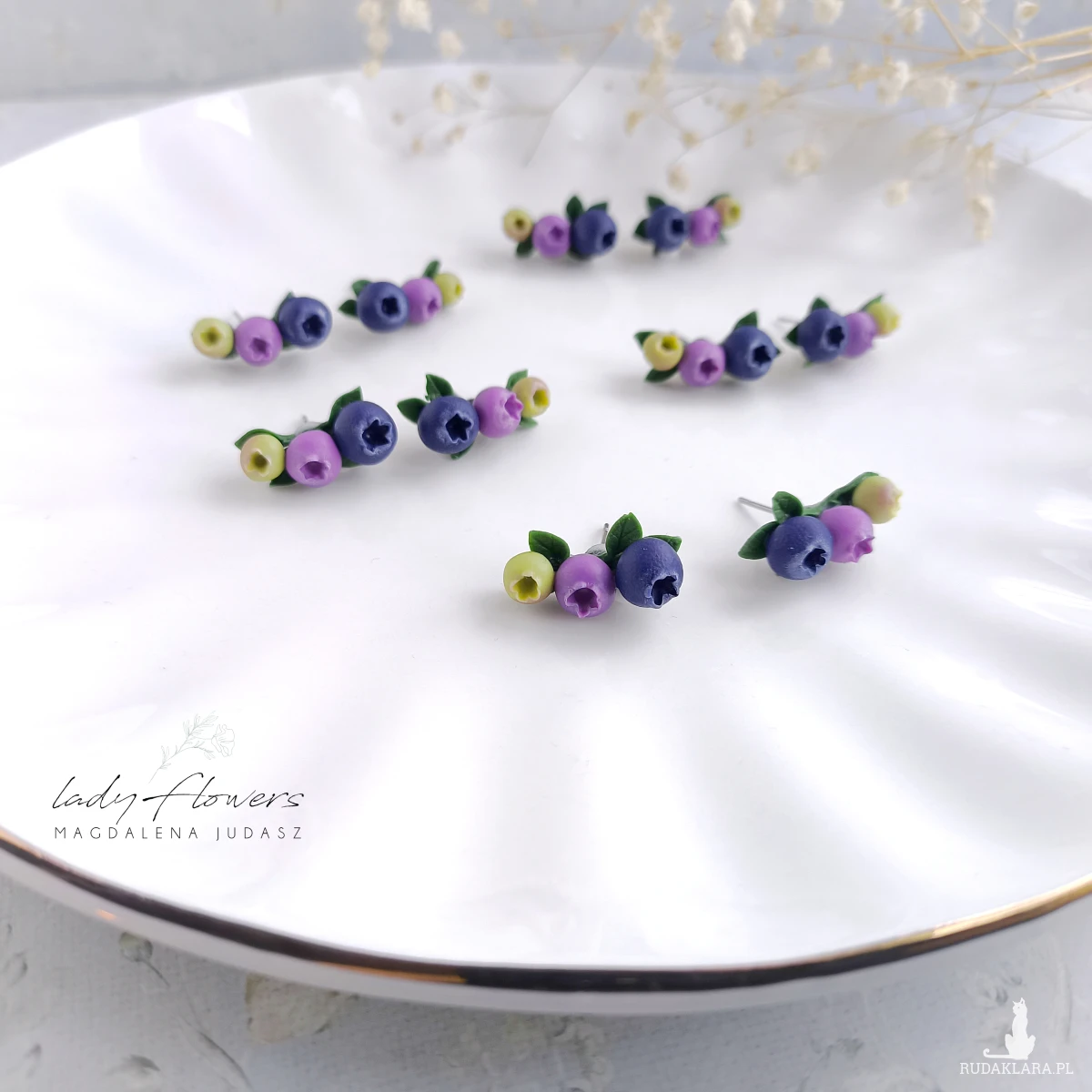 Kolczyki z trzema jagódkami