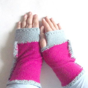 ocieplacze na ręce, ciepłe mitenki rękawiczki, wełniane mitenki, różowe mitenki z wełny, kolorowe mitenki, prezent dla dziewczyny, prezent dla kobiety
