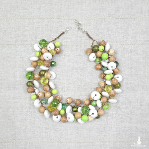 6332 beżowy, zielony, biały naszyjnik; kolia