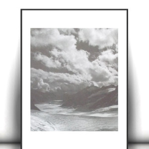 czarno biały plakat na ścianę, skandynawski plakat A4, biało czarny plakat z pejzażem, szary plakat do domu, pejzaż plakat 21x30