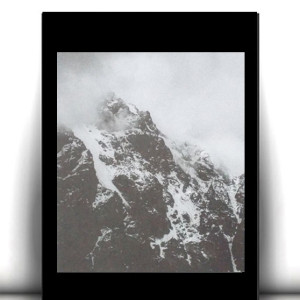 czarno biały plakat na ścianę, skandynawski plakat A4, biało czarny plakat z pejzażem, szary plakat do domu, pejzaż plakat 21x30
