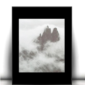 czarno biały plakat na ścianę, skandynawski plakat A4, biało czarny plakat z pejzażem, szary plakat do domu, pejzaż plakat 21x30