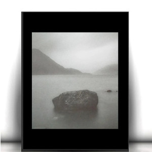 czarno biały plakat na ścianę, skandynawski plakat A4, biało czarny plakat z pejzażem, szary plakat do domu, pejzaż plakat 21x30