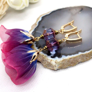 urocze delikatne kolczyki  kwiatowe