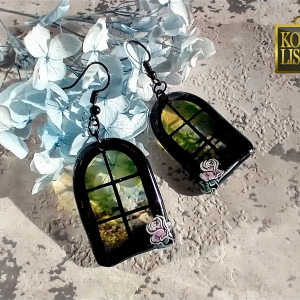 Okienka na świat - kolczyki z żywicy