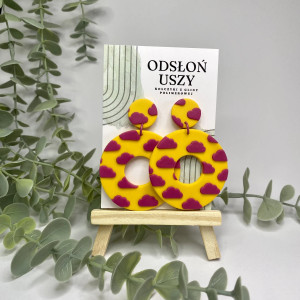 Duże koła chmurki żółte