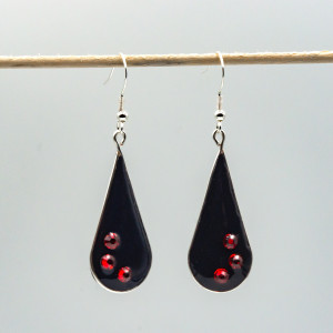 Kolczyki gotyckie z żywicy 009