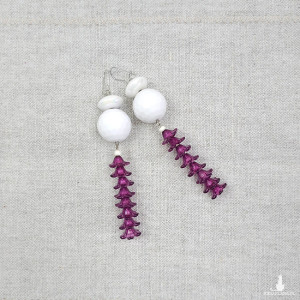 6014 długie, białe kolczyki