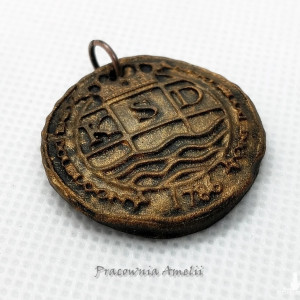 polymer clay monetki woda wisior unisex brąz