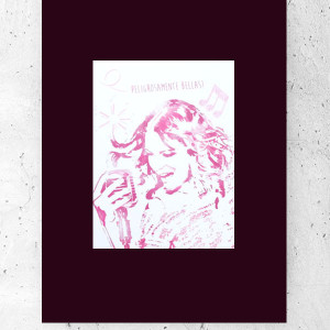 dziewczyna plakat A4, czarno różowy plakat 21x30, Violetta plakat na ścianę, plakat z dziewczyną, plakat z Violettą, nowoczesne plakaty, fajne plakaty do domu, plakat do loftu, mały plakat