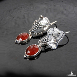 Kolczyki srebrne z granatem winorośl wiszące