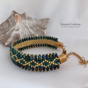 Bransoletka "gąsieniczka" szmaragdowo-złota, z ważką