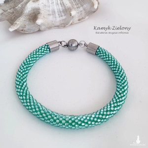 Bransoletka w kolorze malachitowym