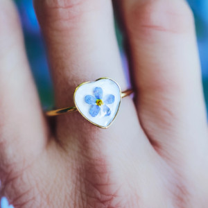 PIERŚCIONEK Z NIEZAPOMINAJKĄ, PIERŚCIONEK Z SERCEM