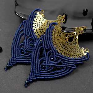 Duże, granatowe kolczyki makrama - ręcznie plecione