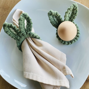 Uszy Zająca, dekoracja stołu, na Wielkanoc