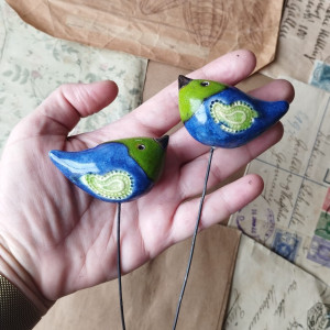 Ptaszki granatowe na piku