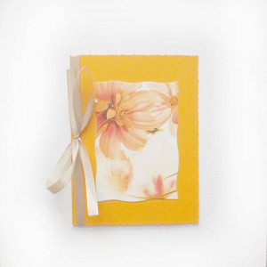 boho kartki okolicznościowe, pomarańczowa kartka z kwiatami, kwiaty kartki, ładne kartki bez życzeń, fajne kartki na różne okazje, kartki bez tekstu, karnety uniwersalne