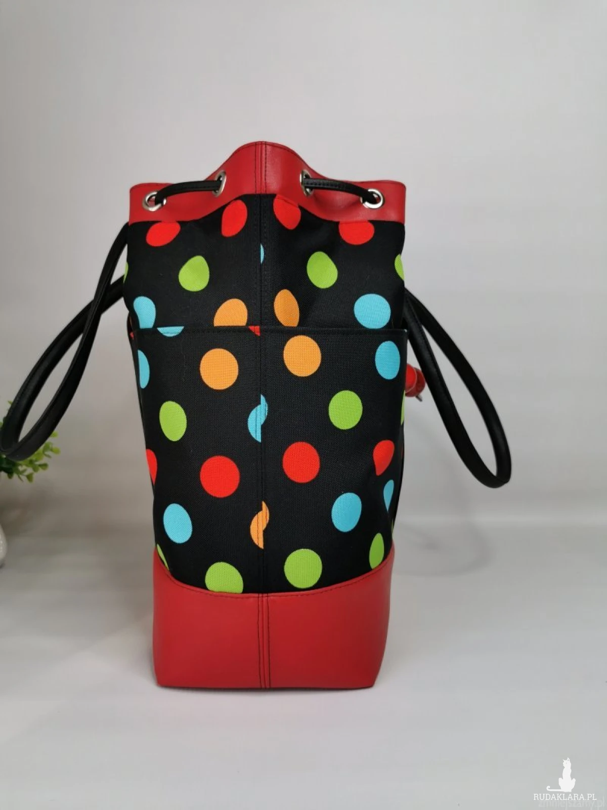 Duża torba damska bucket bag w grochy