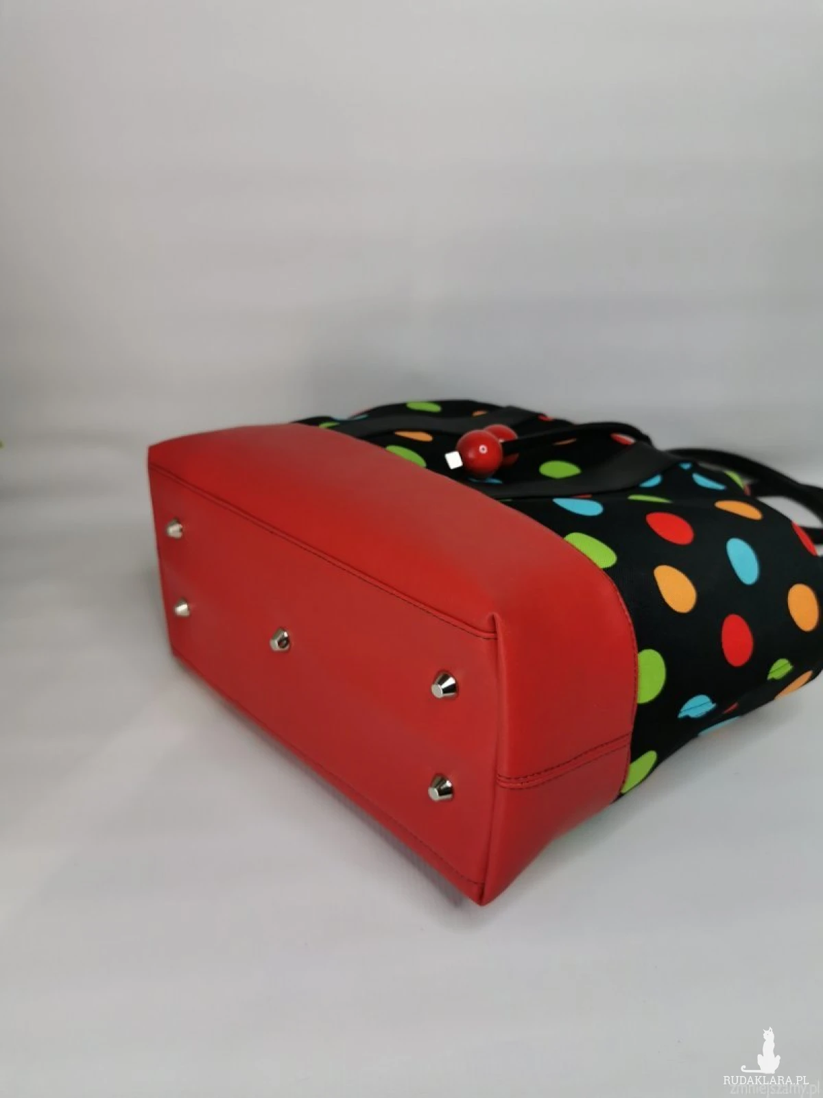 Duża torba damska bucket bag w grochy