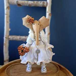 pani słonikowa na szczęście