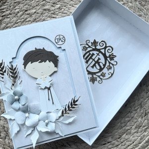 142,KOMUNIA, Kartka na komunię dla chłopca w pudełku z życzeniami