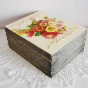 Herbaciarka w stokrotki