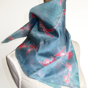 Zające, jedwabna apaszka malowana