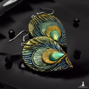 Kolczyki z motywem pawiego pióra