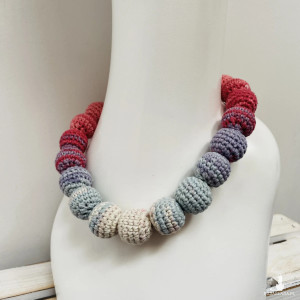 Krótkie korale ręcznie robione naszyjnik bawełna
