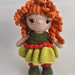 Lalka, kręcone rude włosy,  maskotka, amigurumi