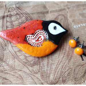 Sikorka i kolczyki sztyfty