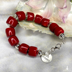 Srebrna bransoletka z koralem robaczywką a1162