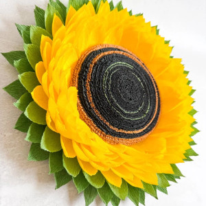 Słonecznik na ścianie (rozmiar L)