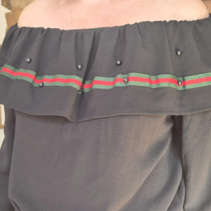 Bluzka czarne odkryte ramiona